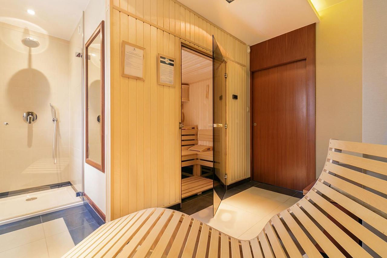 Executive With Sauna By Grand Lägenhet Sopot