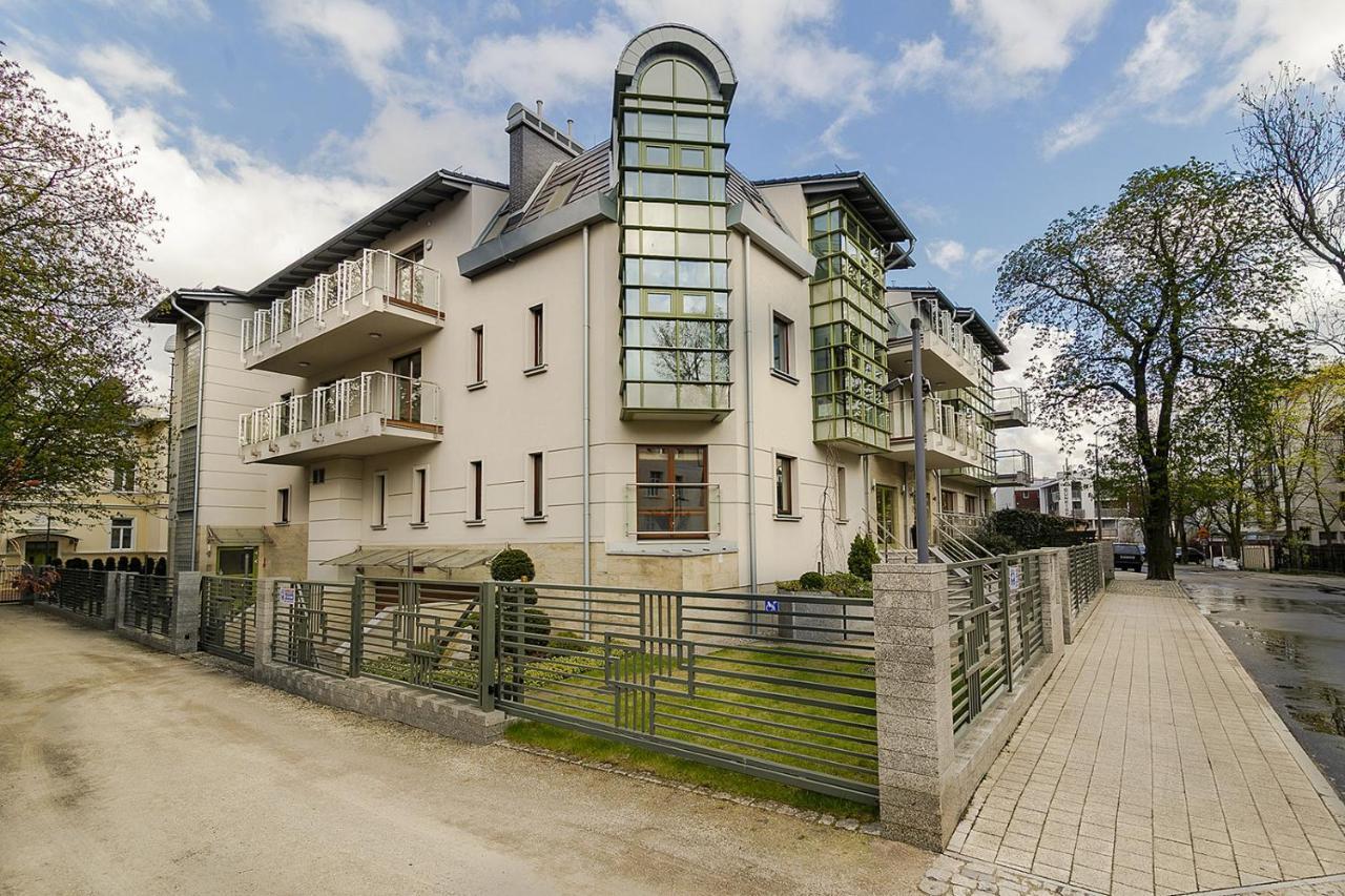 Executive With Sauna By Grand Lägenhet Sopot